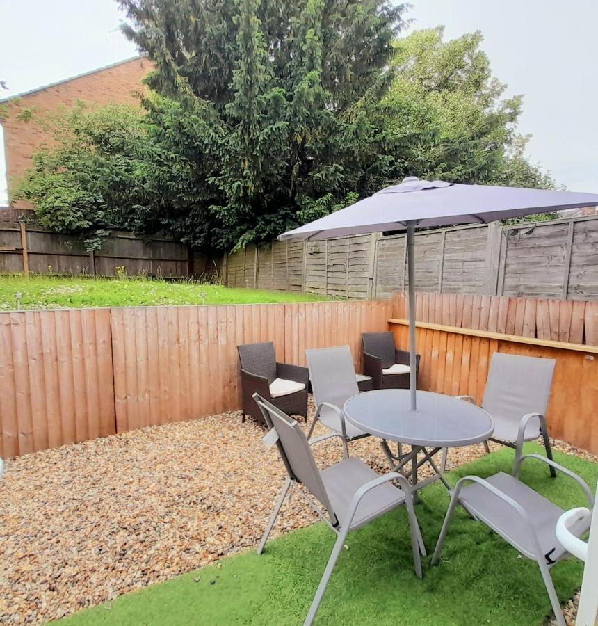 Edgware 3Br 3Privateensuite - Close To Station - Parking Upon Request מראה חיצוני תמונה